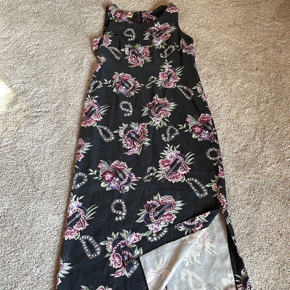 Hilo Hattie 100% Silk, Sleeveless Maxi Dress. 10